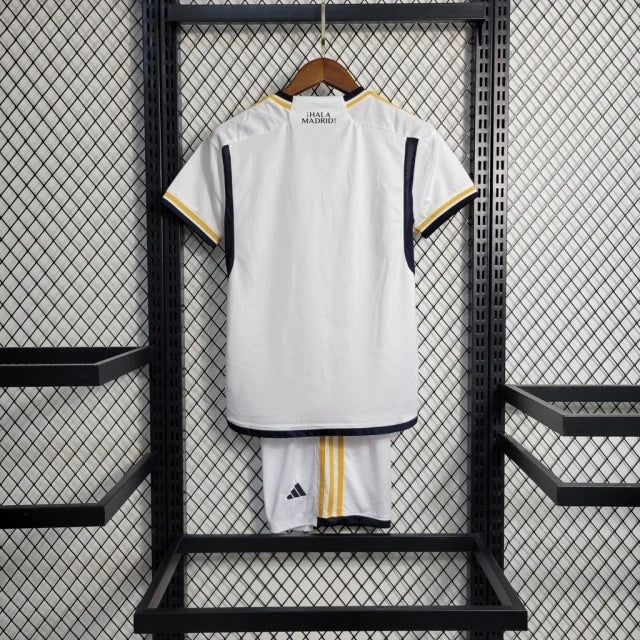 Kit Infantil Real Madrid 23/24 Conjunto Unissex