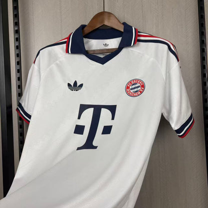Camisa Bayern de Munique Reserva 26/27 Torcedor