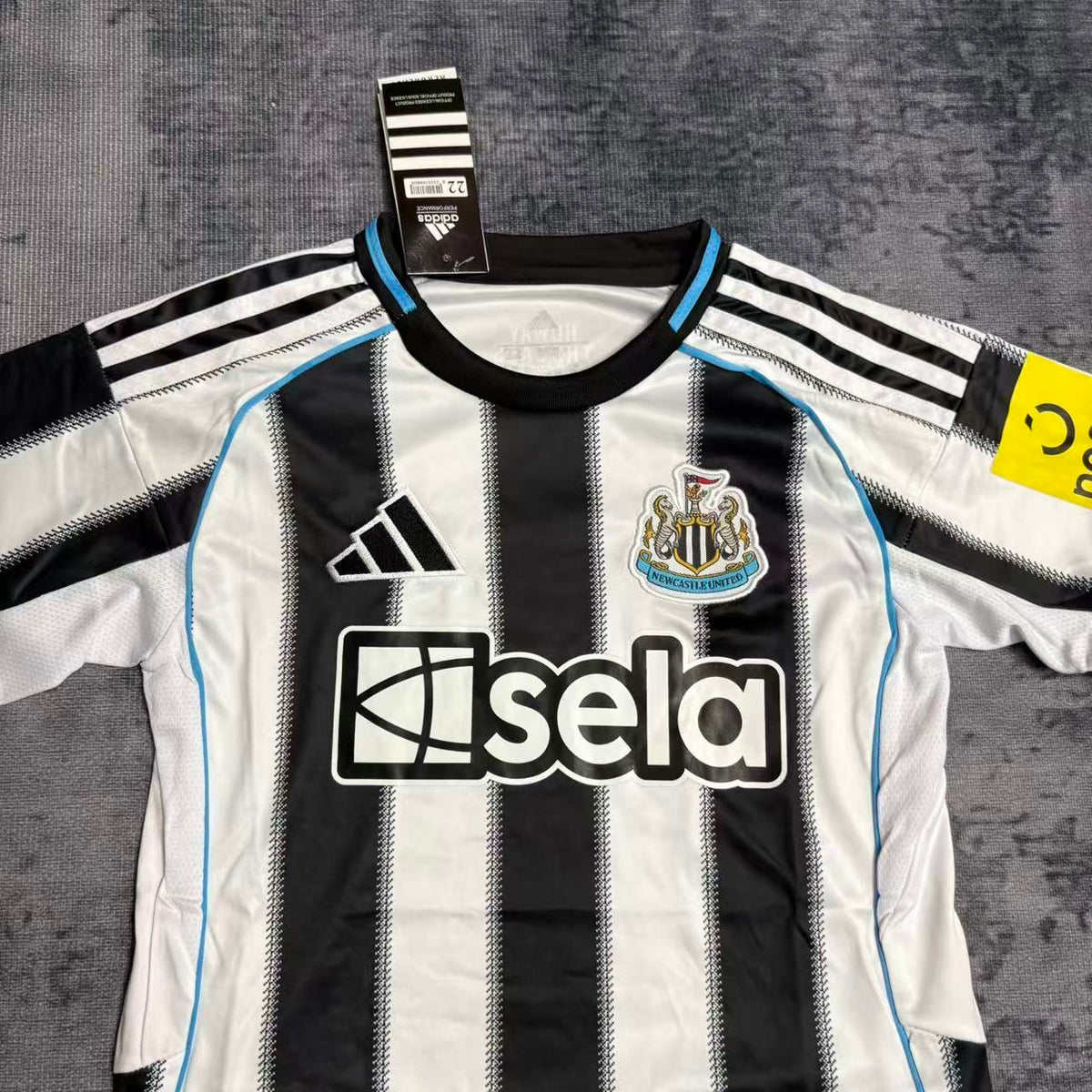 Kit Infantil Newcastle United FC 25/26 Conjunto Unissex