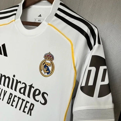 Camisa Real Madrid 2025/26 Torcedor Masculina