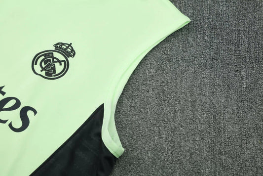 Kit Infantil Real Madrid 25/26 Conjunto Unissex
