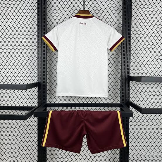 Kit Espanha Reserva 26/27 Adulto
