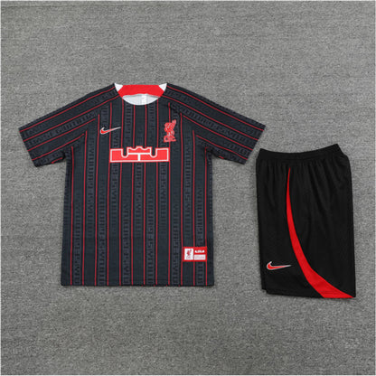 Kit Infantil Liverpool 23/24 Torcedor Unissex
